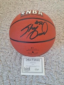SHAQUILLE O'NEAL MAGIC HEAT LAKERS AUTOGRAPHED SPALDING OFFICIAL NBA BASKETBALL - Picture 1 of 5