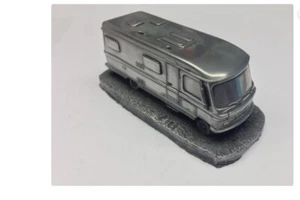 Autocaravana Clase ref100 modelo de coche hecho a mano en Sheffield - Imagen 1 de 1