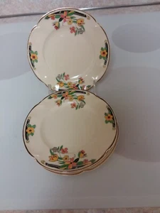 Set of 6 Victorian "Beverly" 6 1/2" Gold Trimmed Floral Plates Johnson Bros Eng. - Picture 1 of 9