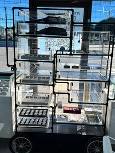 Wheeled Display Cart Unit With LED Lights & Locks - Store display / Trade Shows - Picture 1 of 5