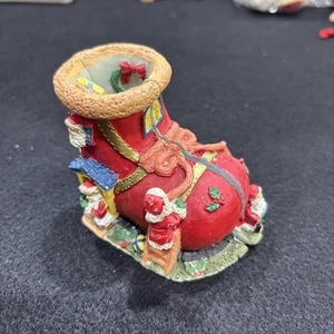 Santa's Christmas Boot Diorama Hinged Diorama Santa's Workshop - Picture 1 of 8