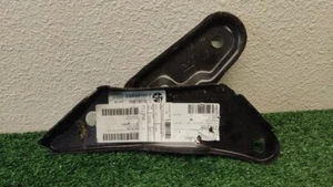 Front RH Passenger Bumper Bracket For 1999-2002 Toyota 4Runner - Picture 1 of 3