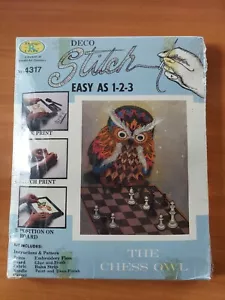 VINTAGE DECO STITCH CHESS OWL KIT SEALED-EASY AS 1-2-3 decoupage & embroidery - Imagen 1 de 2