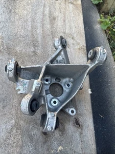 Tesla Model 3 Y Rear Wheel Hub Spindle / Knuckle Genuine 1188411-00-G E-01-22-05 - Picture 1 of 3