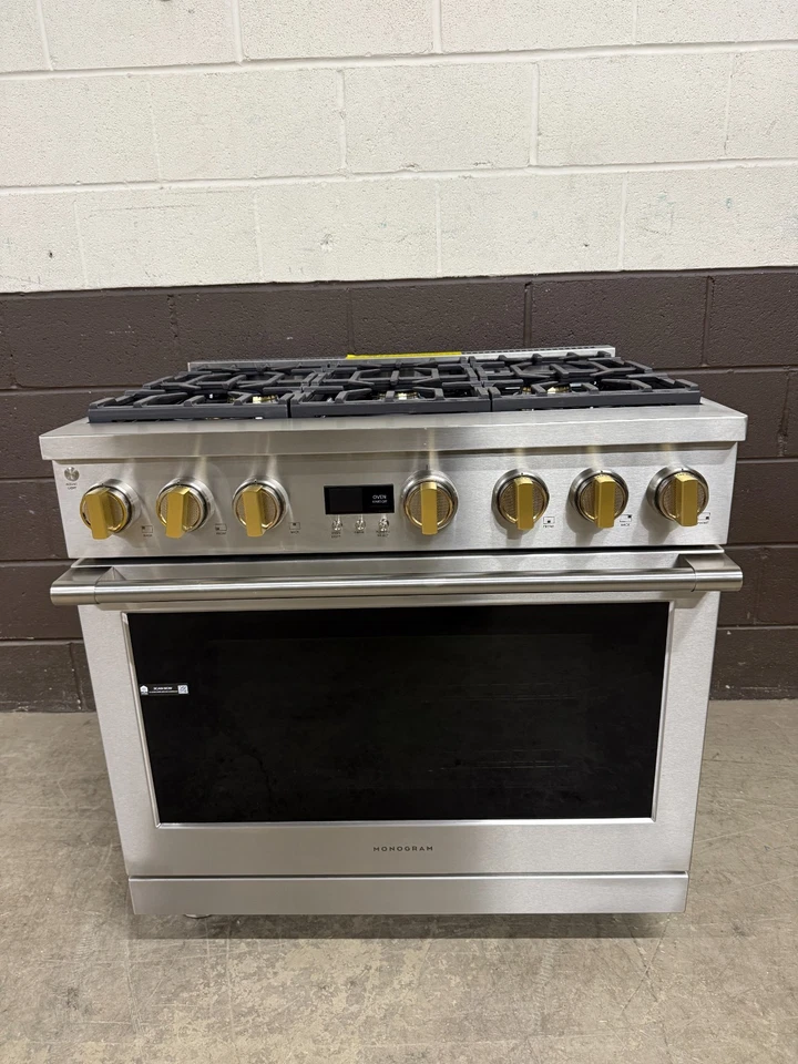 GE Monogram ZGP366NTSS - 36" All Gas Range Oven 6 Burner Stainless Professional - Image 1 of 4