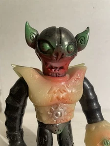 Bwana Spoons BLACK JEFF gargamel X Gravy Toys NYCC sofubi Vinyl Figure - Picture 1 of 7
