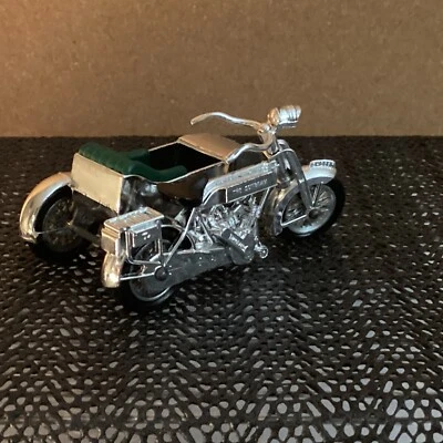 Motocicleta Matchbox Lesney 1914 Sunbeam con modelos de coche lateral de antaño Foto 1 de 4