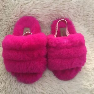 Ugg Toddler Slippers - Pink (size 7 toddler)