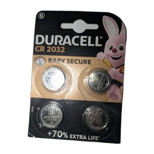 Duracell CR2032 Lithium Coin Batteries 3V (4 Pack) Up to 70% Extra Life - Picture 1 of 2