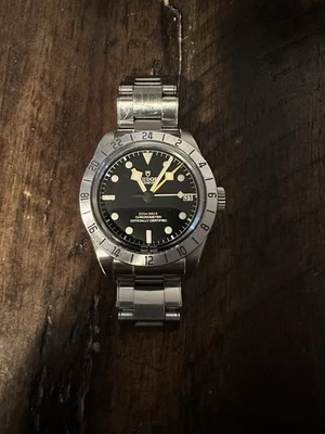 TUDOR Black Bay 79470 Foto 1 de 4