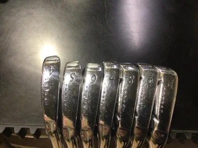 Dunlop SRIXON Z725 Iron Set 4-9+Pw Dynamic Gold D.S.T S200 Flex-S 7pcs RH Used - Image 1 of 4
