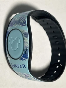 Disney World AVATAR Anniversary Resort Monorail Magic Motion Band LIMITED ED - Picture 1 of 7