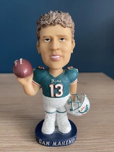 Dan Marino Miami Dolphins Bobblehead - Picture 1 of 2