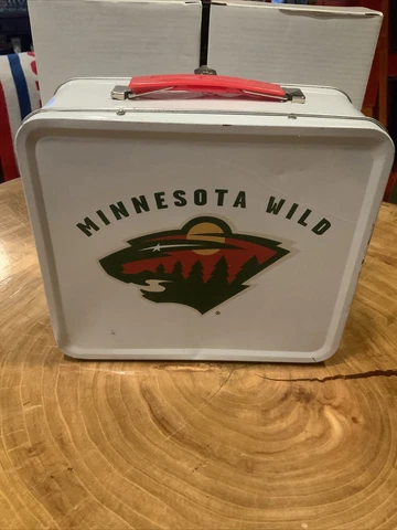 Minnesota Wild  Lunch Box Hockey NHL SGA Cover
