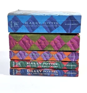 HARRY POTTER Lot of 5 Paperback Books 1-5 J. K. Rowling Wizard Soft Cover - Picture 1 of 7