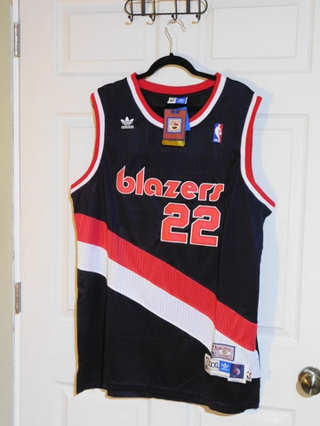 Adidas NBA Hardwood Classics Trail Blazers #22 Clyde Drexler Jersey. XXXL. NWT Cover