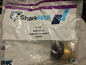 SharkBite  1-1/2" End Stop Push-To-Connect Brass PEX UXL0441 Qty 1 - Picture 1 of 3