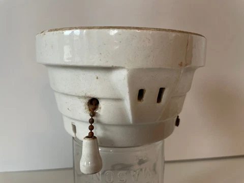 Vintage PAULDING Heavy Ceramic Pull Chain Light Fixture -Cat # 1780 -1 lb 13.5oz Cover