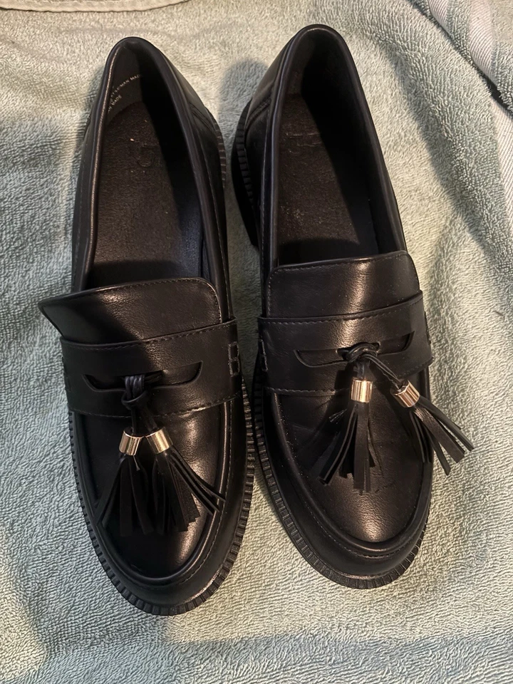 Zapatos de trabajo profesionales con borlas para mujer Foto 1 de 1