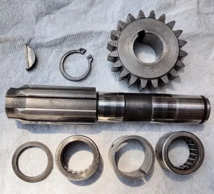 Volkswagen VW Beetle Bug OEM Part T1 T2 ?? Gearbox Early Reverse Gear Shaft ??? - Picture 1 of 11