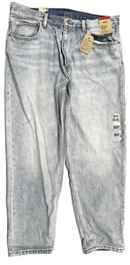 Levi's Jeans Men's 36x30 Blue  550 '92 Relaxed Taper Light Wash Denim NWT - Picture 1 of 9