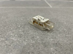 Audi A3/ A4 8E/ B6/ B7/8K/ A5/ A6/ A8/ Q5/ TT 8N/8J Innenleuchte 8D0947415 - Bild 1 von 3