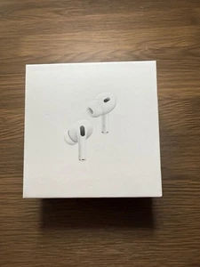 Apple AirPods Pro 2ème génération avec étui de charge sans fil MagSafe (USB-C)... - Photo 1 sur 4