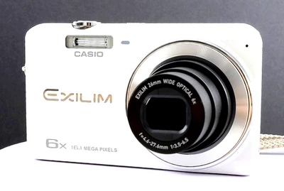 [Near Mint] CASIO EXILIM EX-ZS26 weiße kompakte Digitalkamera aus Japan - Bild 1 von 4