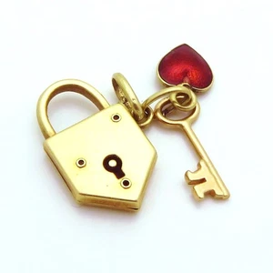Rare Vintage 14K Gold Art Deco Enamel Key to My Heart Padlock Charm 1930s - Bild 1 von 8