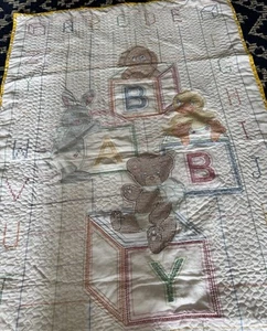 Baby ABC kleine Decke. Kreuzstich . Nie benutzt 56x38 sehr schön. Schön - Bild 1 von 10