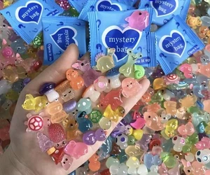 20 x super süße zufällige Blind Bag Mini Tiere Figuren Überraschungstüten Party - Bild 1 von 1