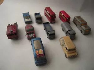 LOTTO DI AUTO / VEICOLI VINTAGE LESNEY - Foto 1 di 2