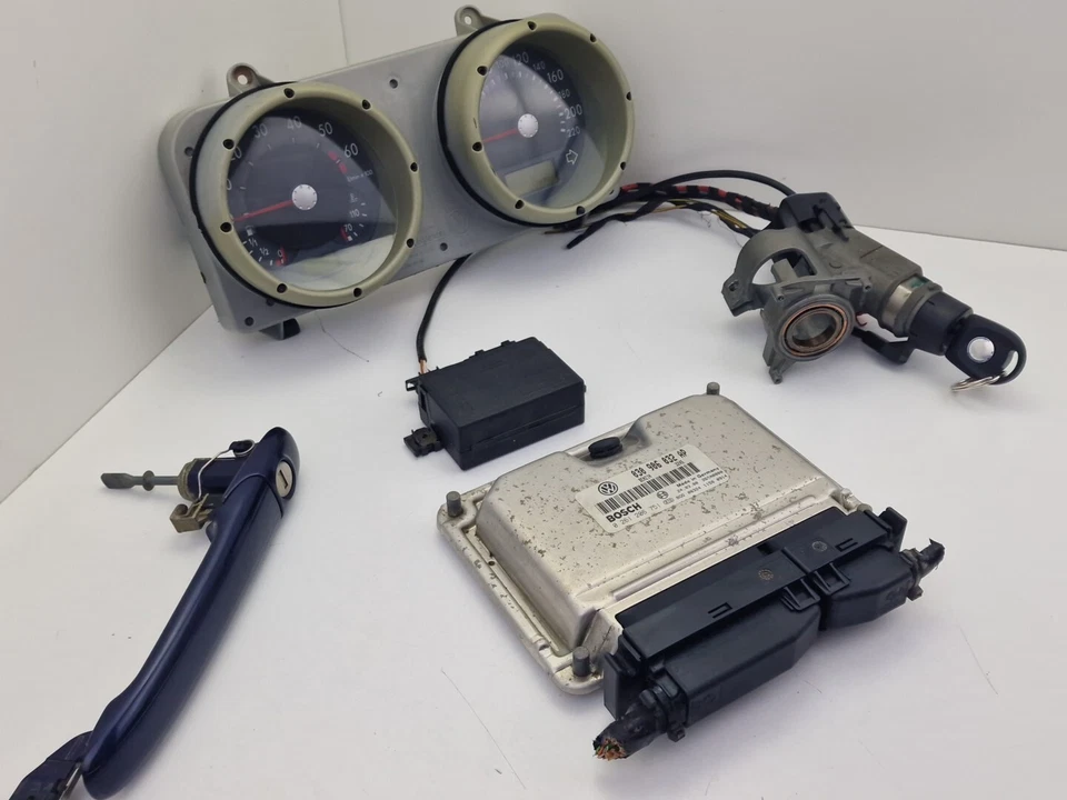 Centralina motore VW Polo 6N2 2001 1.4 benzina 030906032AP 0261206751 ECU 💯💢 - Immagine 1 di 4