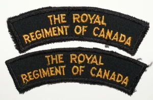 INSIGNIAS DE GORRA MILITAR BRITÁNICA, Par de títulos de hombro del Regimiento Real de Canadá - Imagen 1 de 2