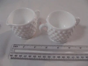 Vintage Fenton Schuhnagel klein 2 1/8" Milchglas Milchkännchen und Zucker Set - Bild 1 von 4