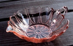 Vtg Depression Glass ~ BON BON NAPPY Candy Dish Bowl ~ PINK - Picture 1 of 8