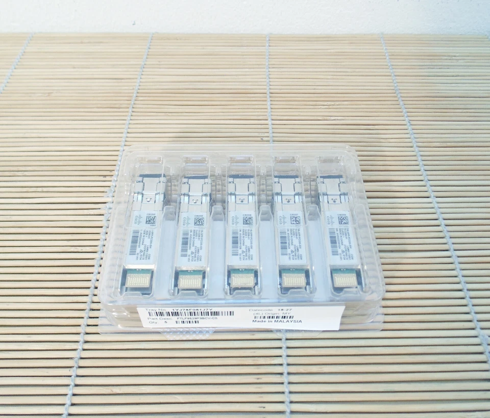 Neu Cisco DS-SFP-FC32G-SW 32 Gbps Fibre Channel SW SFP+ V01 New Sonst. Lot of 5  - Bild 1 von 1