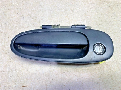 93 94 95 96 97 TOYOTA COROLLA MANIJA PUERTA EXTERIOR DELANTERA IZQUIERDA (SIN LLAVE) Foto 1 de 2