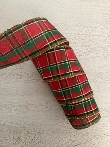 5 YARDS CHRISTMAS RED GREEN & GOLD PLAID WIRED EDGE RIBBON 2.5" WIDE - Picture 1 of 4
