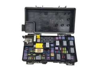 2015-2018 GRAND CARAVAN TOWN AND COUNTRY MULTIFUNCTION FUSE BOX 68239606AA - Bild 1 von 3