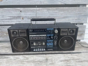 Sanyo C30 AM/FM Vintage Radio Cassette Player Boombox Tested But Needs Cleaned - Picture 1 of 24
