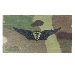 GENUINE U.S. ARMY EMBROIDERED BADGE ON OCP SEW ON: FLIGHT SURGEON - BASIC - Picture 1 of 1