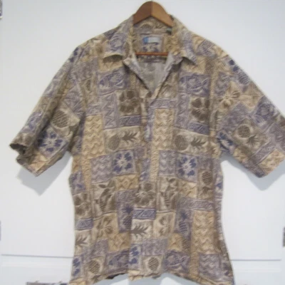 Half Moon Bay Blue Men's Hawaiian Shirt 2XL Pineapple Floral Cotton - Image 1 of 4
