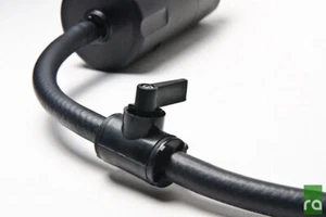 Kit de drenaje de lata de captura de radio para mascotas - se adapta a Ford Focus RS MK3 - Imagen 1 de 2