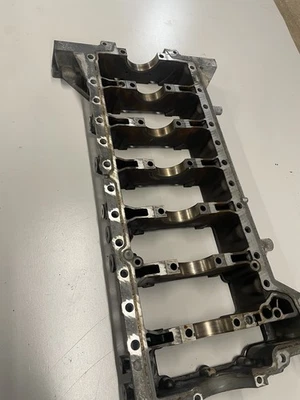 BMW E90 323i N52B25 Lower Block Bed Plate Bottom Half Crank Housing - Image 1 of 4