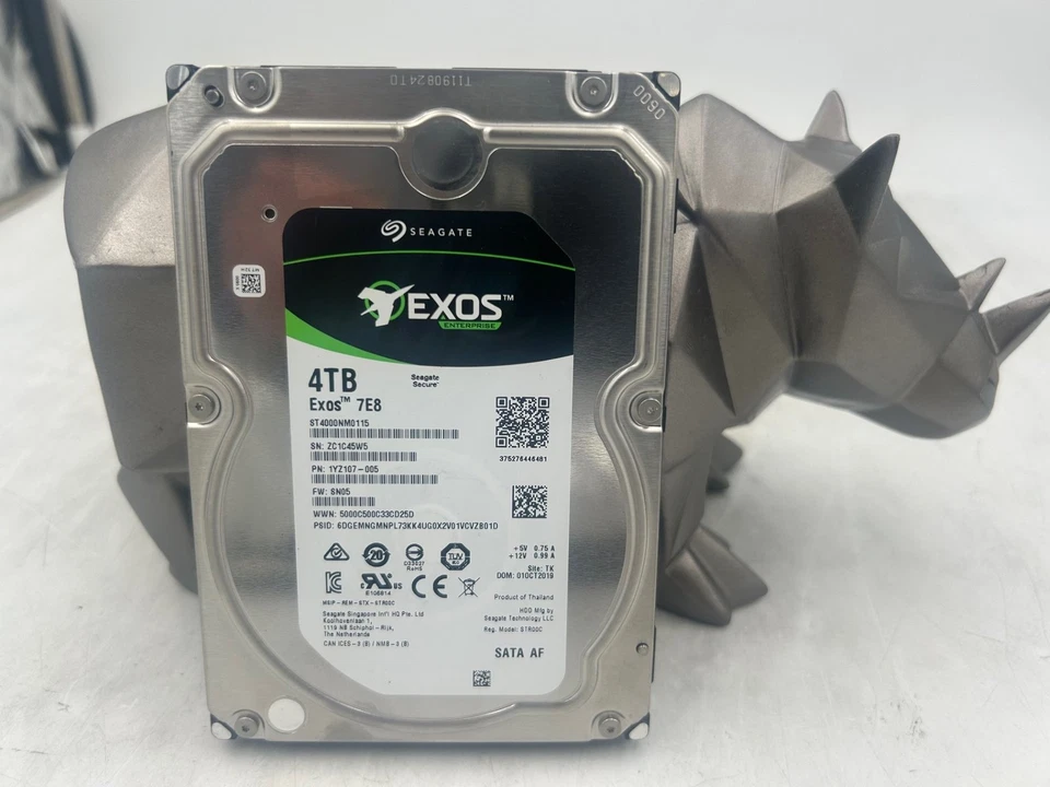 Seagate ST4000NM0115 4TB Exos 7E8 SATA 6 Gb/s 128MB 3.5in Drive - Image 1 of 1