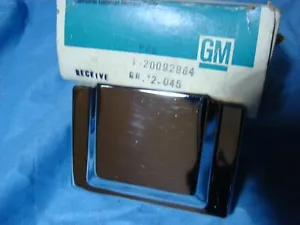 20092964 GM 1978-1981 Monte Carlo Ashtray Chrome SEAT BACK REAR NOS - Picture 1 of 7