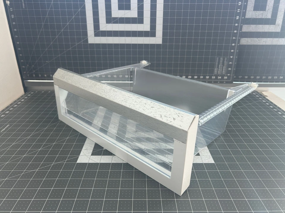 Cajón de delicatessen para refrigerador KitchenAid P# W10542037 WPW10542037 Foto 1 de 4