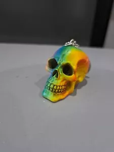 Rainbow Skull Keyring - Picture 1 of 1