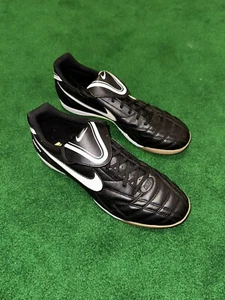 Nike Tempo Natural Ill IC Negro Talla 13 - Imagen 1 de 5